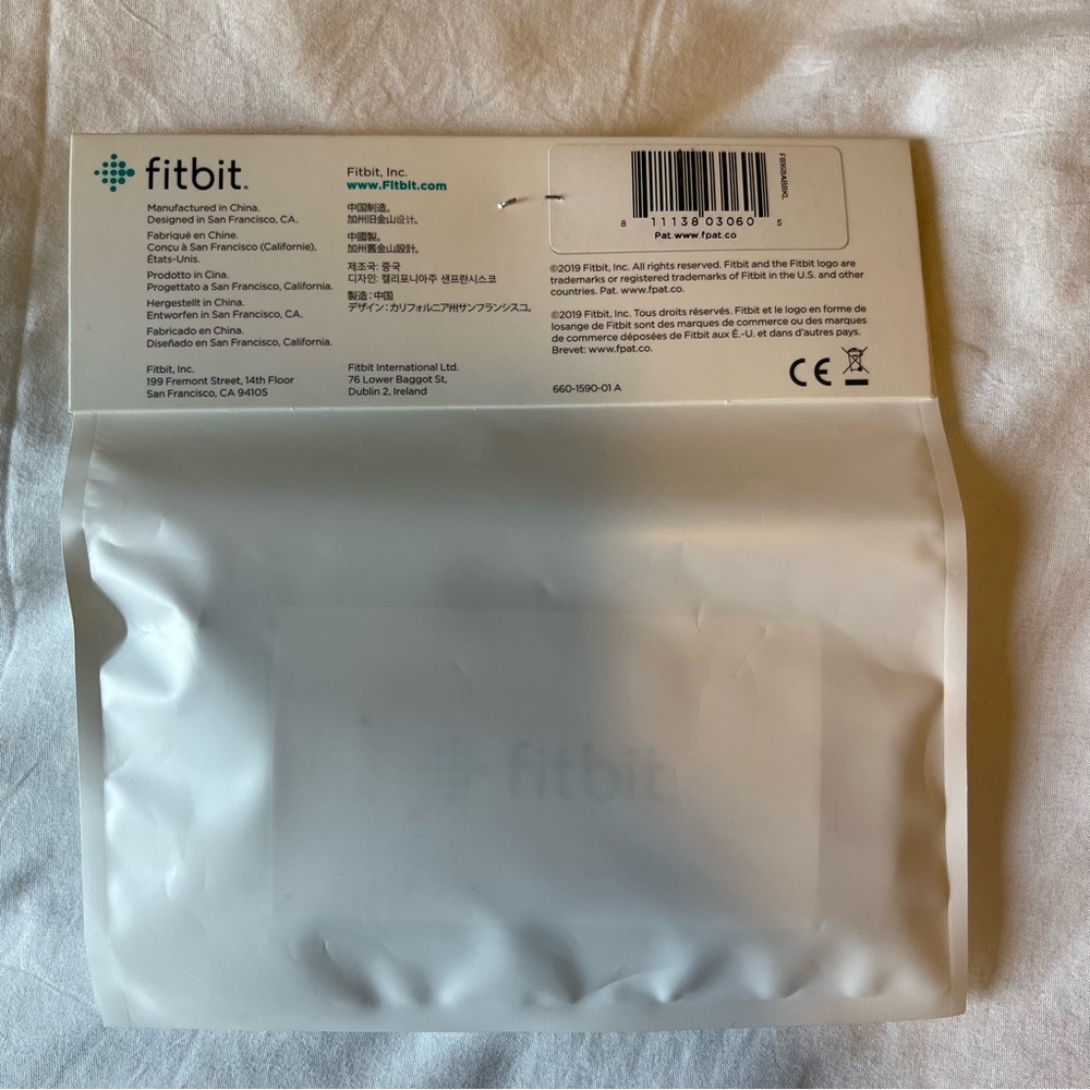 FitBit accessory band - Picture 3 of 3